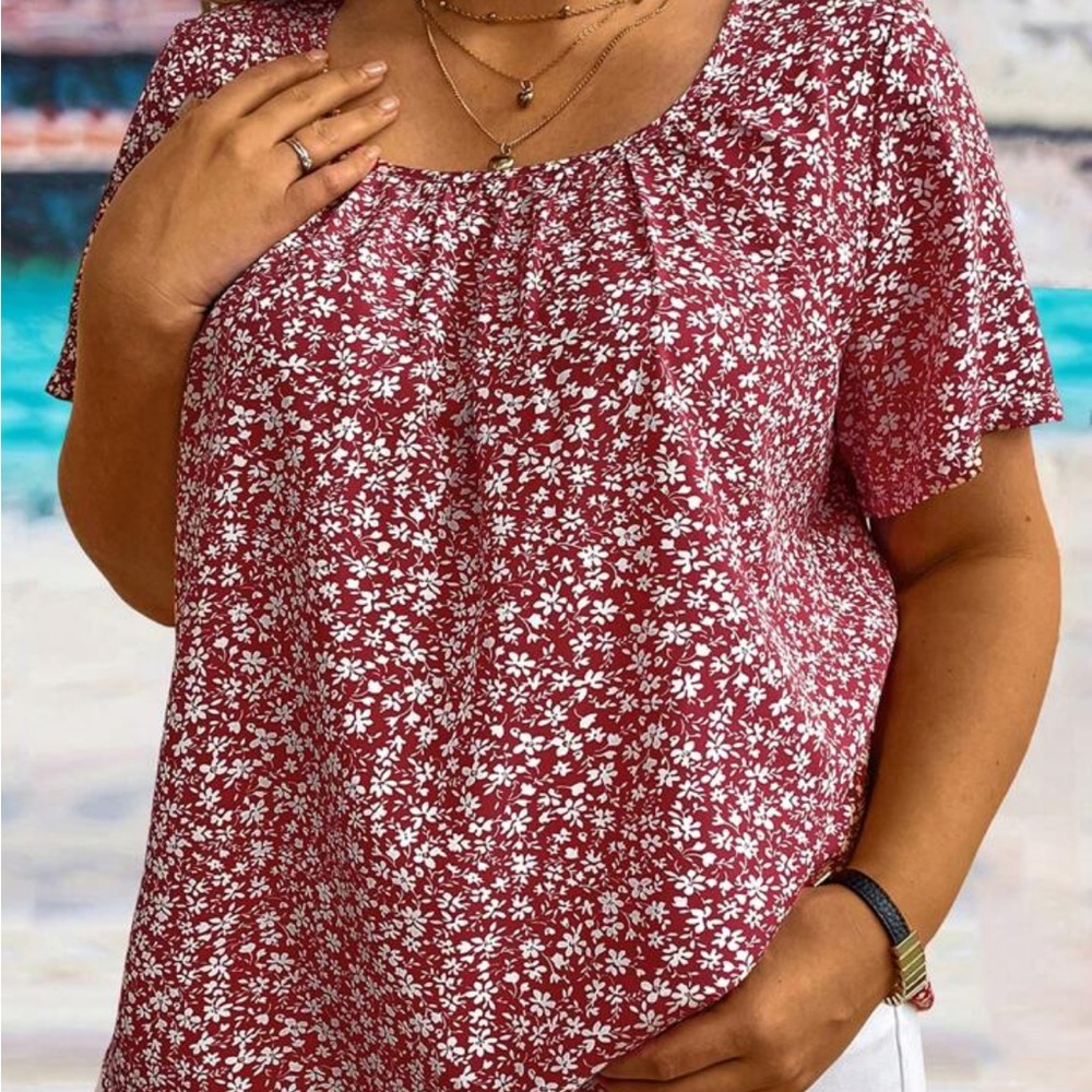 (NWOT)SHEIN Curve Red & White Ditsy Floral Print Top 5x